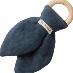 Les Griottes Anneau de dentition en bois Bleu pétrole