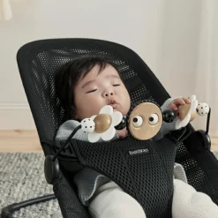 BabyBjörn Arche de jeux pour transat Yeux espiègles noir et blanc