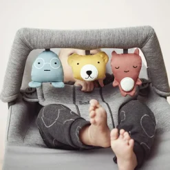 BabyBjörn Arche de jeux pour transat Amis doux