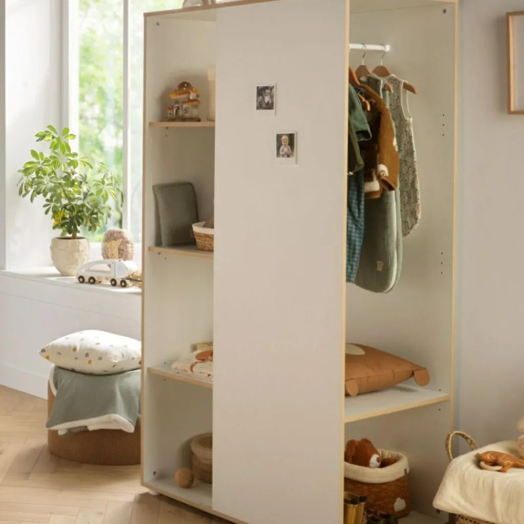 Baby Price Armoire ouverte First Blanche et bois