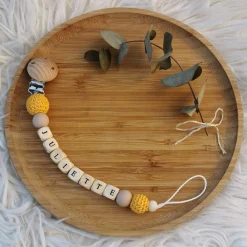 Tata Lucette Attache sucette en bois beige et moutarde (personnalisable)