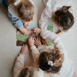 Mushie Autocollants réutilisables Sticker Book Farm