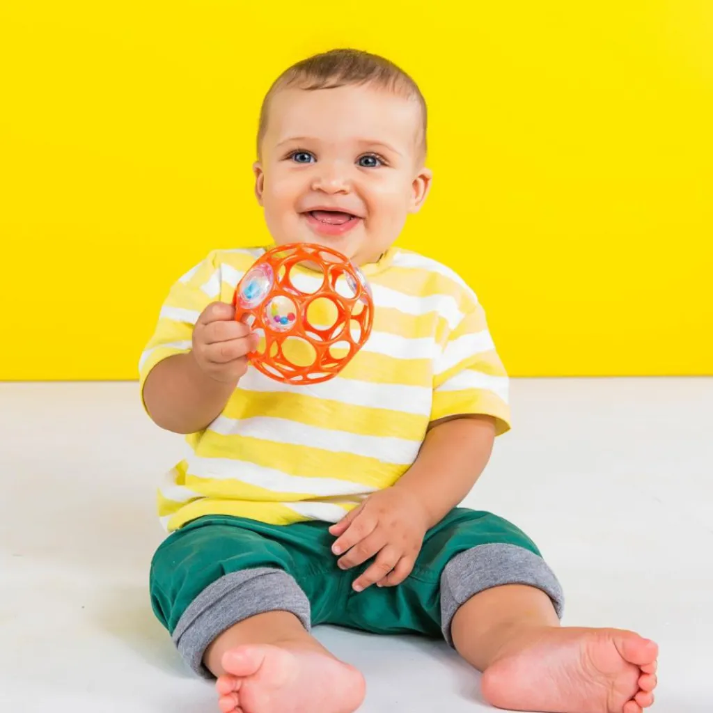 Oball Balle hochet sensoriel rouge