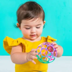 Oball Balle hochet souple rose et violet