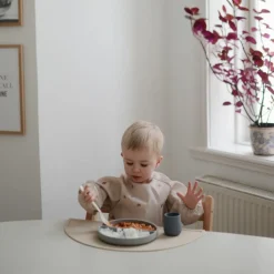 Mushie Bavoir à manches longues Rainbows (6-24 mois)