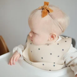 Bavoir à poche en silicone Black daisy Bavoirs