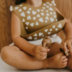 Outlet Bavoir en silicone Fall In Love camel Bavoirs