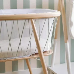 Charlie Crane Berceau à bascule Kumi Organic Lichen