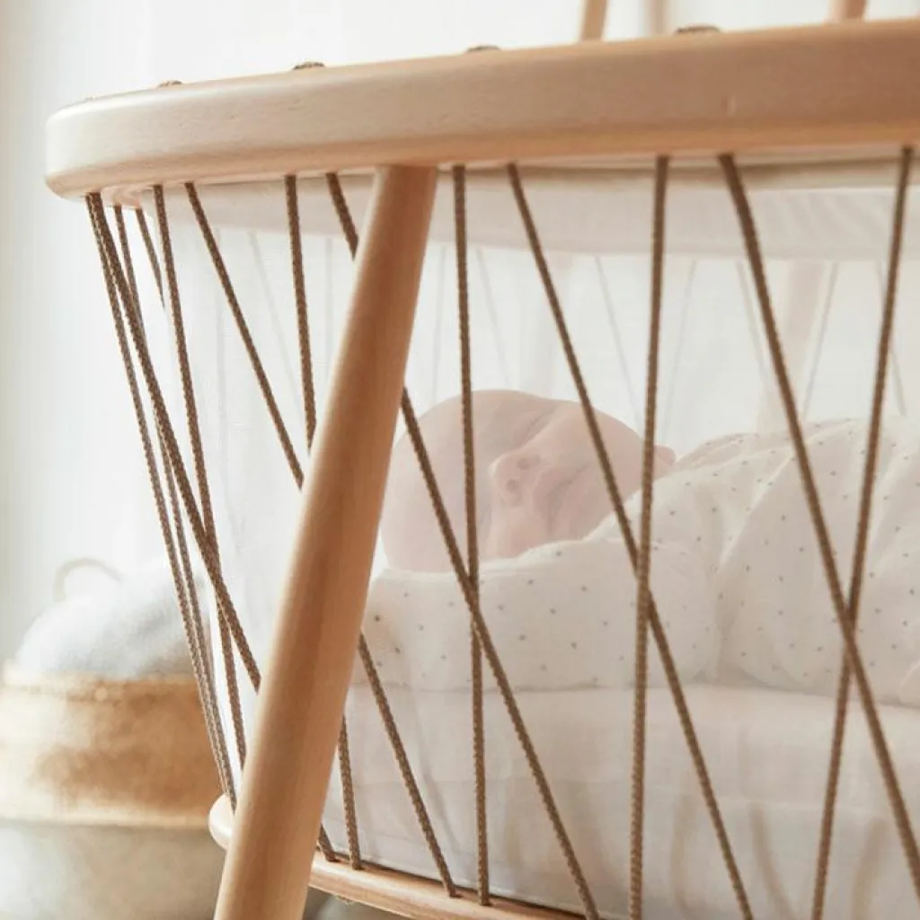 Charlie Crane Berceau à bascule Kumi Organic Hazelnut