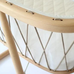 Charlie Crane Berceau à bascule Kumi Organic Hazelnut