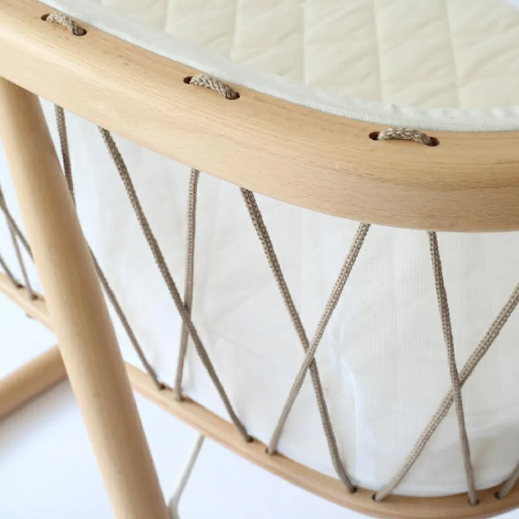 Charlie Crane Berceau à bascule Kumi Organic Hazelnut