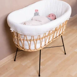 Outlet Berceau en rotin avec pieds en métal Berceau