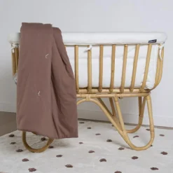 Childhome Berceau rectangulaire en rotin et habillage en jersey écru