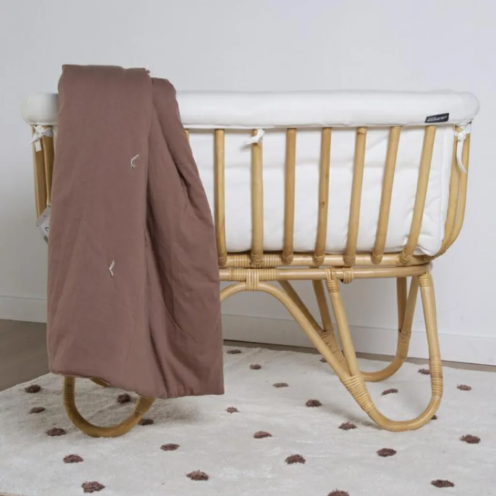 Childhome Berceau rectangulaire en rotin et habillage en jersey écru