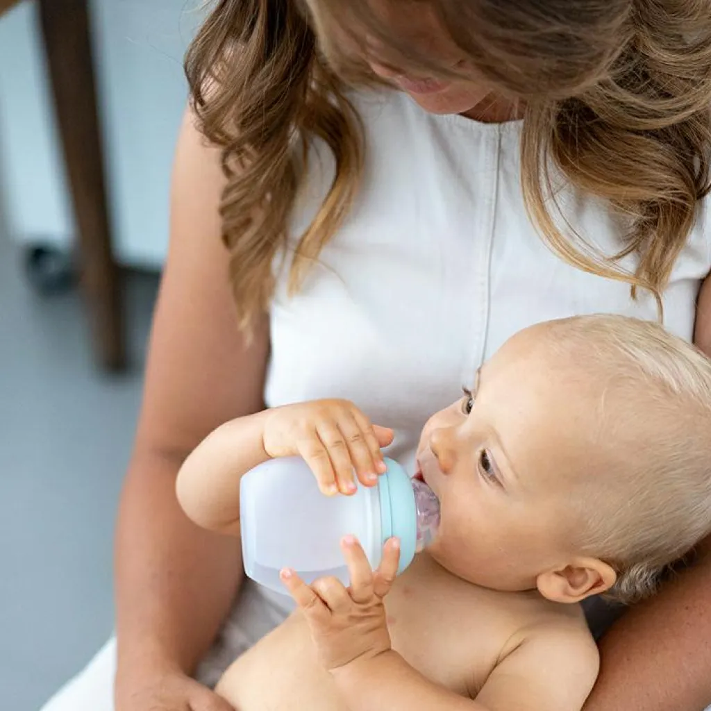 Sale Biberon anti-colique en silicone ivy green (150 ml) Biberon