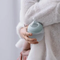 Sale Biberon anti-colique en silicone ivy green (150 ml) Biberon