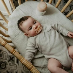 Suavinex Biberon anti-colique Zerø.Zerø - Taille unique Spécial Allaitement - A Light (180 ml)