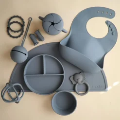 Mushie Bol à ventouse en silicone Tradewinds