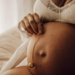 Pleine Lune Bola de grossesse Gaïa chaîne (or jaune 18 carats)