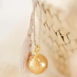 Bola de grossesse Gri-Gri Plume cordon biscuit (or jaune 18 carats) Bola