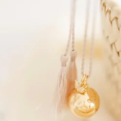 Sale Bola de grossesse Gri-Gri Ginkgo cordon biscuit (or jaune 18 carats) Bola