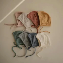 Mushie Bonnet de naissance à nouer Gray Melange