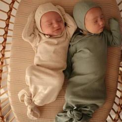 New Bonnet de naissance à nouer Roman Green Bonnet / Moufles Naissance