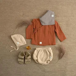 Lässig Bonnet de naissance en mousseline nature (3-6 mois)