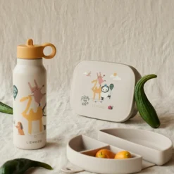 Best Boîte à goûter pliable Eugene Around the world Boîte À Goûter / Lunch Box