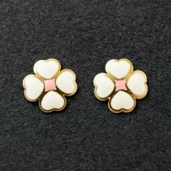 Enfant Daniel Crégut Boucles d'oreilles fleur rose émaillée blanche (or jaune 375°)