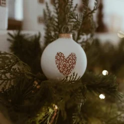 Baubels Boule de Noël Coeur léopard (personnalisable)