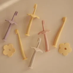 Mushie Brosse à dent d'apprentissage étoile Shifting sand