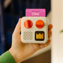 Yoto Carte Drôles de petites bêtes : Chloé l’araignée et autres histoires