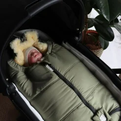 Sale Chancelière pour siège-auto bébé en peau d'agneau NAADJA kaki Chancelière Cosy