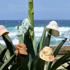 Chapeau anti-UV Fleurs vanille (19-36 mois) Chapeau / Casquette