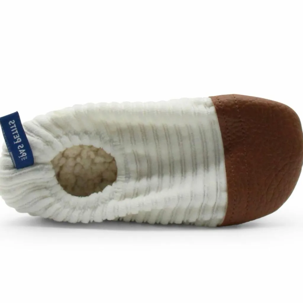 Chaussons Les Petits Velours Ivoire (pointures 21-23) Chaussons