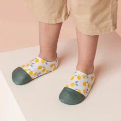 Les Pas Petits Chaussons tout-terrain Les Petits Citrons Jaunes (pointures 24-26)