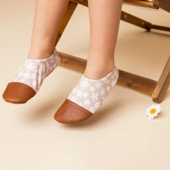 Hot Chaussons tout-terrain Les Petits Marguerites (pointures 21-23) Chaussures D'Eau
