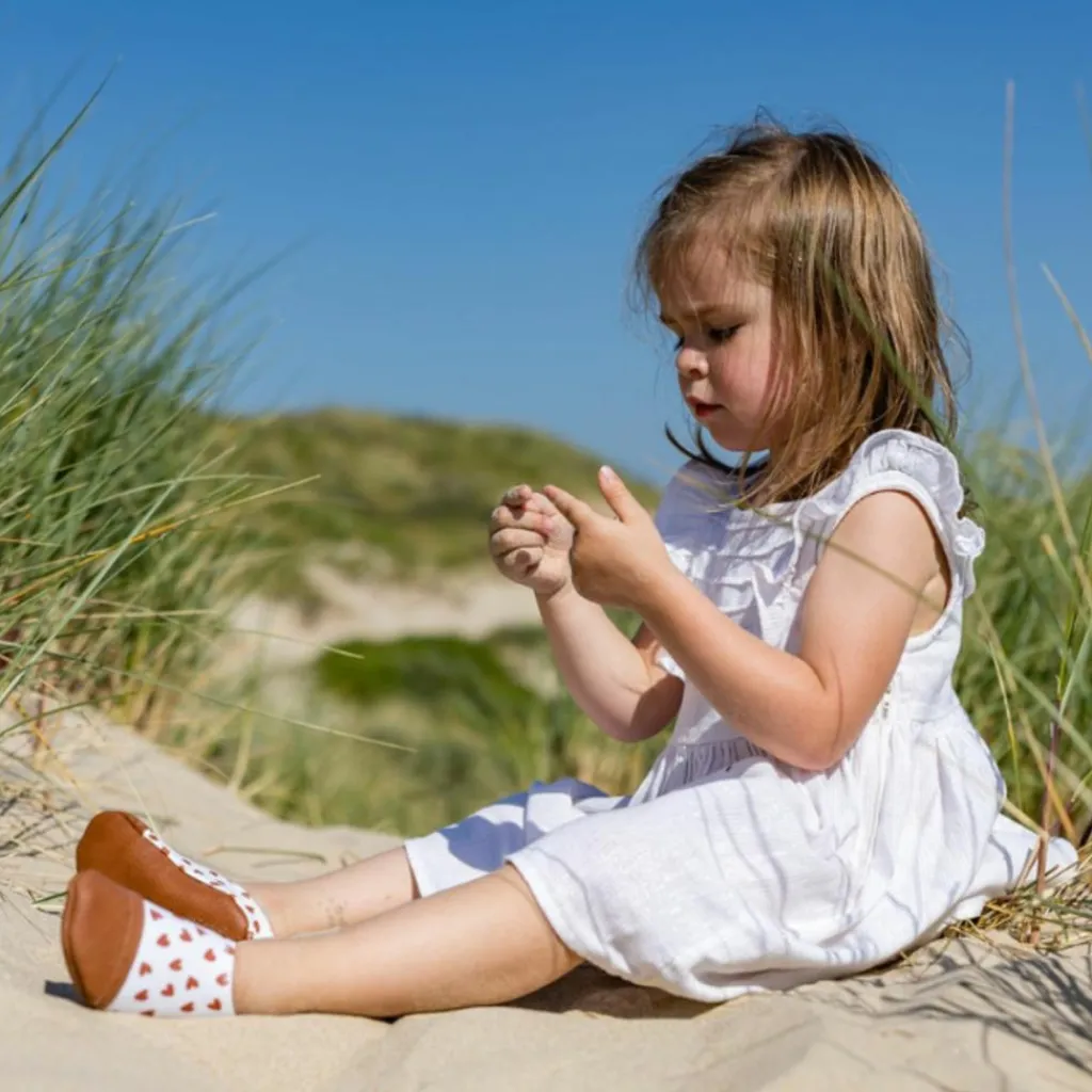 Sale Chaussons tout-terrain Les Petits Cœurs (pointures 21-23) Chaussures D'Eau