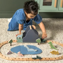 Discount Circuit voiture en bois Dino Petites Voitures, Véhicules Et Circuits