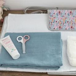 Ciseaux à ongles bébé Old Pink Ciseaux / Coupe-Ongles