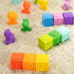 Bright Starts Coffret Cube et animaux (18 pièces)