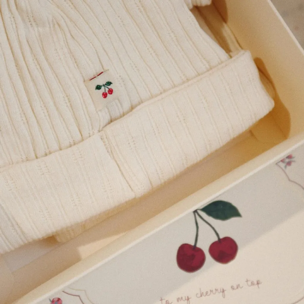 Konges Slojd Coffret naissance Nia Cherry (3 mois)