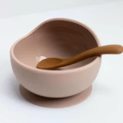 Trois Kilos Sept Coffret repas en silicone Sable-Caramel (2 pièces)