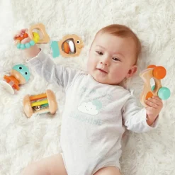 Hape Coffret sensoriel hochets multi-âge