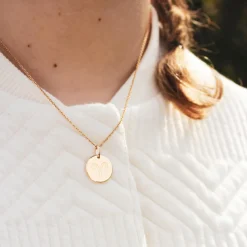 Enfant Petits trésors Collier chaîne médaille Bélier personnalisable (plaqué or)