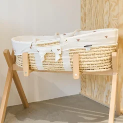 Discount Couffin moïse naturel avec matelas et habillage jersey cœurs Couffin Et Accessoires