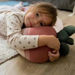 Online Coussin tricoté en coton Ramona le radis x Oli & Carol (30 x 30 cm) Coussin