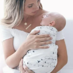 Ergobaby Couverture d'emmaillotage Mouton