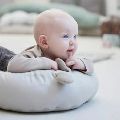 New Cozy Lounger avec arche d'activité Raffi Sable Réducteur De Lit